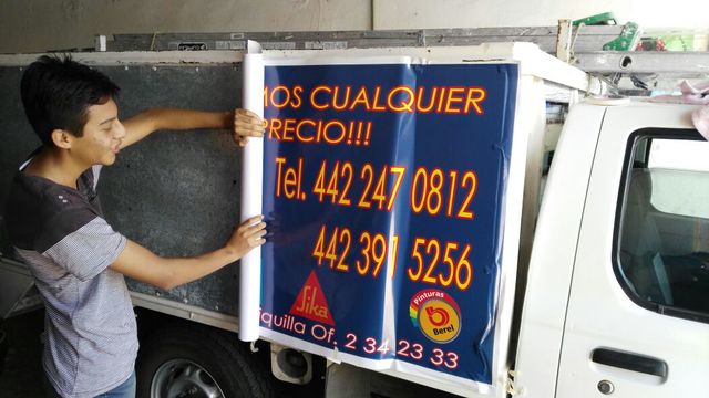 Sin Nombre